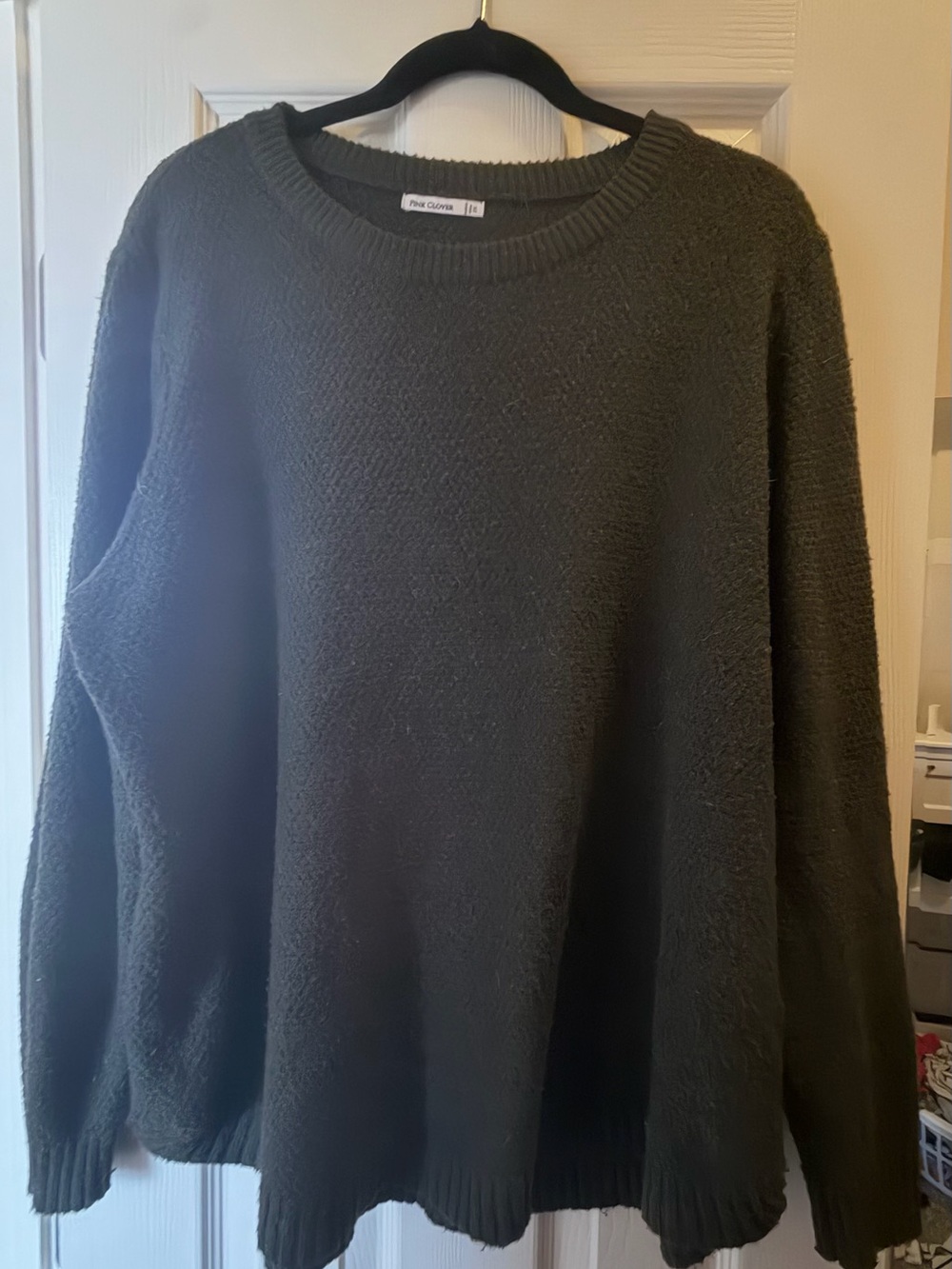 Pink Clover Olive Green Men's Crewneck Sweater